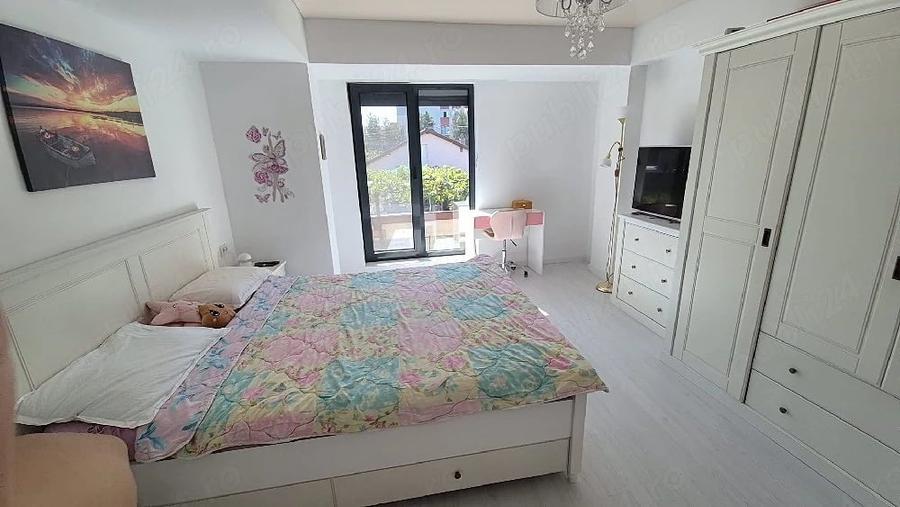 Apartament cu 3 camere decomandat, mobilat în Inel I