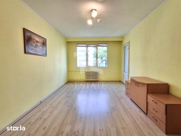 Apartament cu 3 camere decomandat, mobilat în Pantelimon