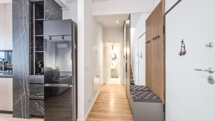 Apartament cu 3 camere decomandat, mobilat în 13 Septembrie
