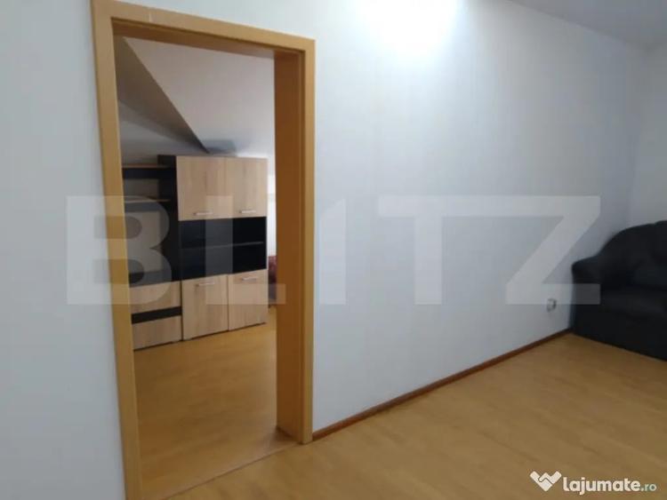 Apartament cu 3 camere semidecomandat în Gilău