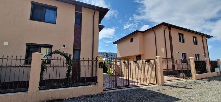Duplex cu 4 camere cu Canalizare în Prelungirea Ghencea
