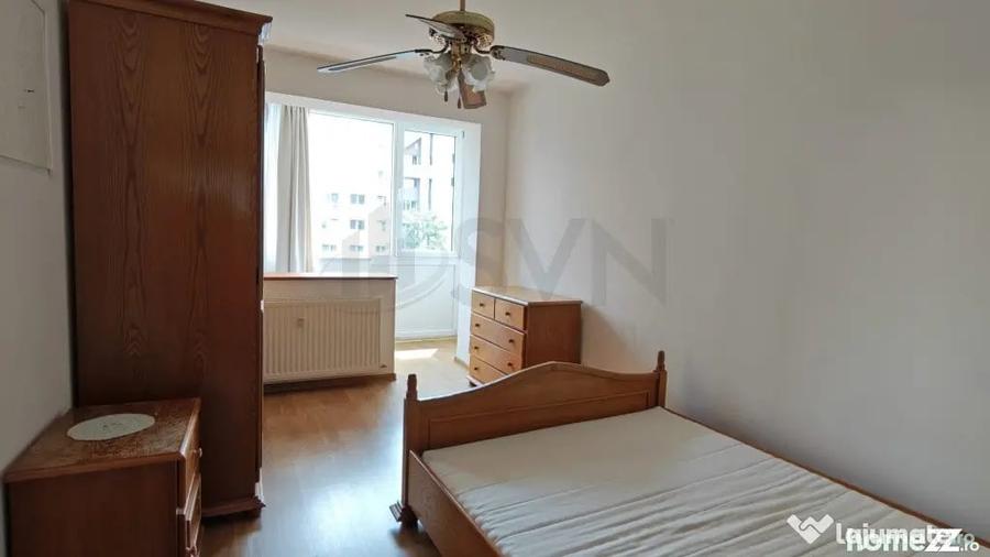 Apartament cu 3 camere semidecomandat în Timișoara