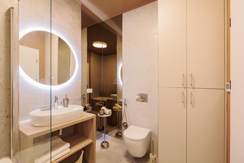 Apartament cu 2 camere, mobilat în Central