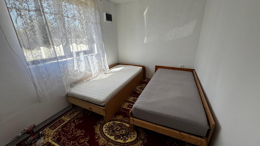 Casă individuală cu 4 camere cu Canalizare în Ciorogârla