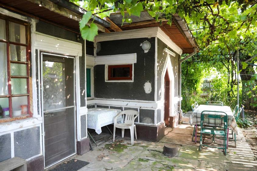 Casă cu 2 camere în Giurgiului