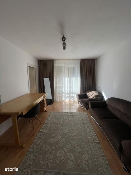 Apartament cu 2 camere în 22 Decembrie 1989