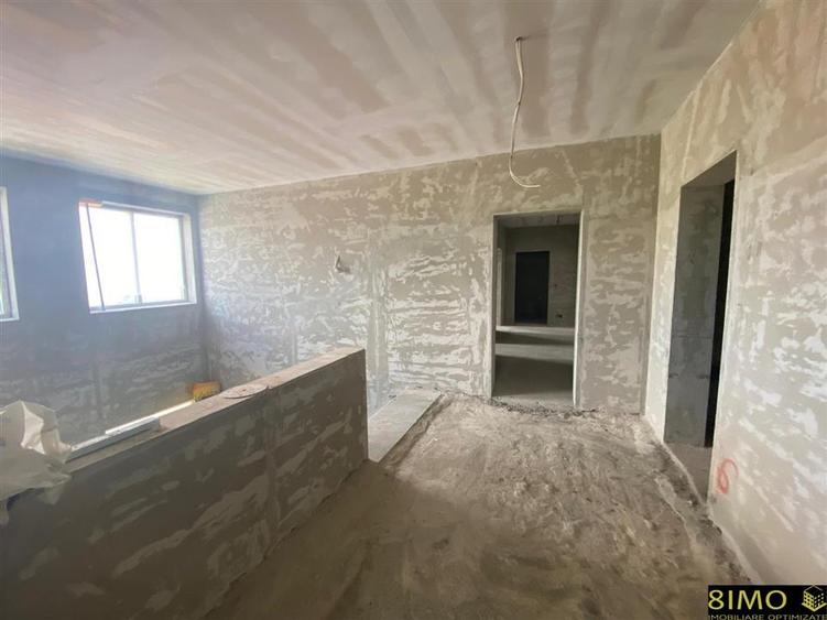 Apartament cu 4 camere decomandat în Fălticeni