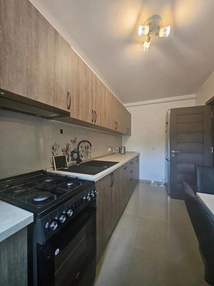 Apartament cu 2 camere nedecomandat în Hințești