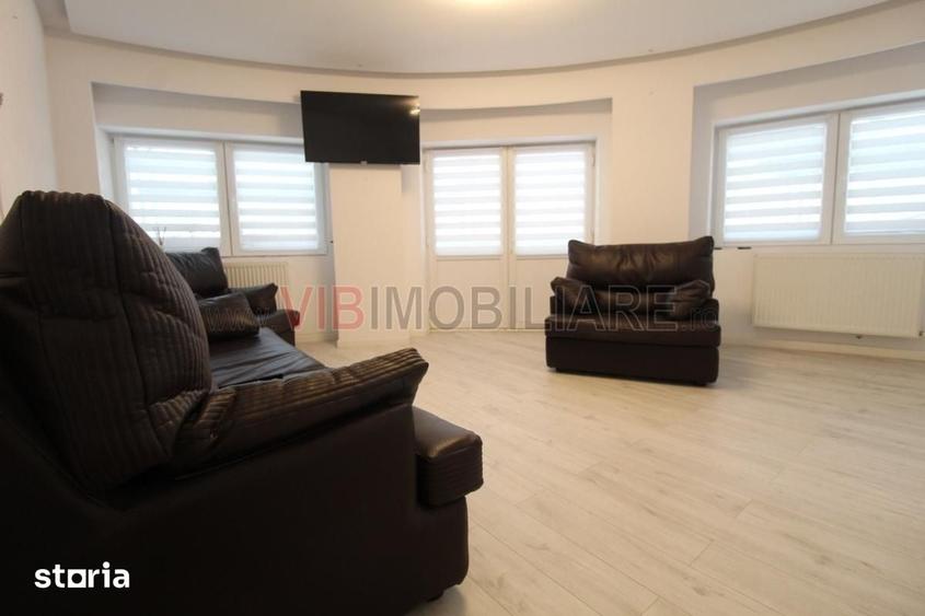 Apartament cu 3 camere decomandat în Decebal