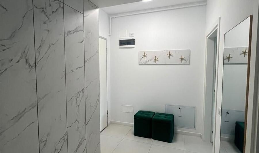 Apartament cu 2 camere decomandat în Costin Georgian