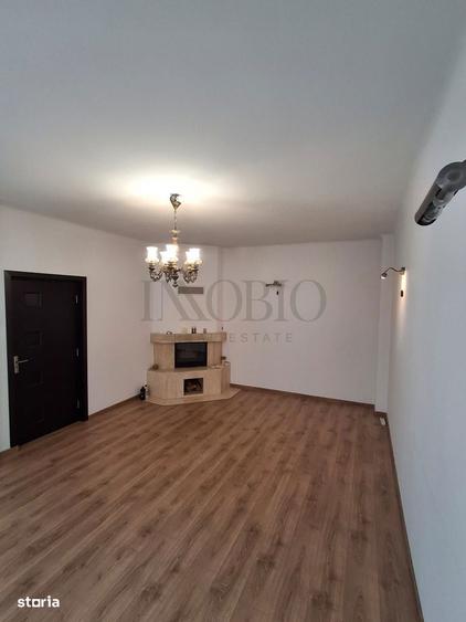 Townhouse unic 5 camere | Foi?orul de foc - Mo?ilor | 145 mp - 5