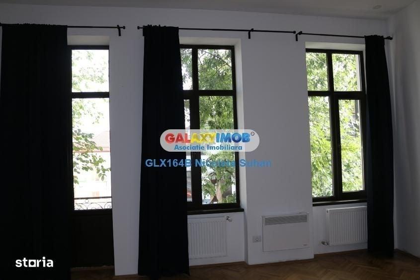 Apartament cu 4 camere în Dacia