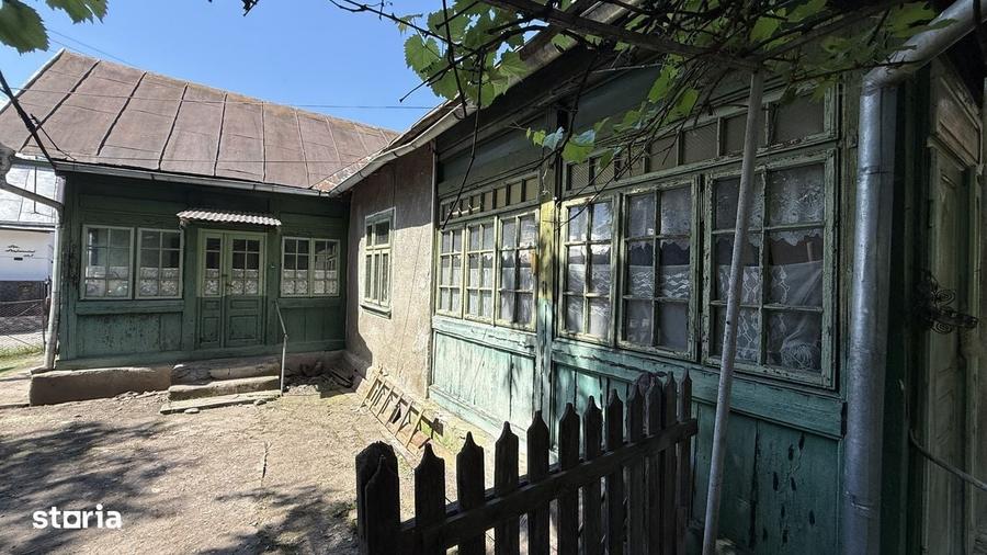 Casa cu anexe si teren 988 mp, deschidere la 3 strazi - 8