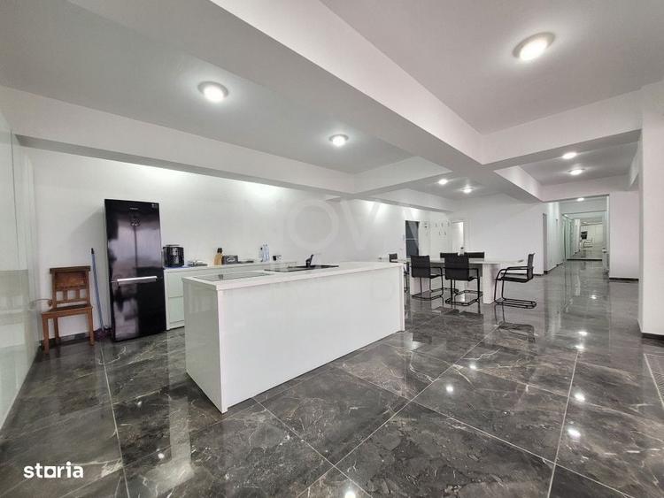 Apartament cu 4 camere în Central