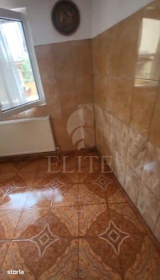 Casă cu 3 camere cu Teren 341 Mp în Central
