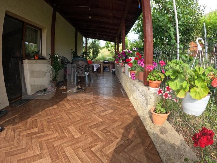 Casă individuală cu 3 camere cu Teren 691 Mp în Dezmir