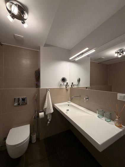 Apartament cu 3 camere, mobilat în Herăstrău