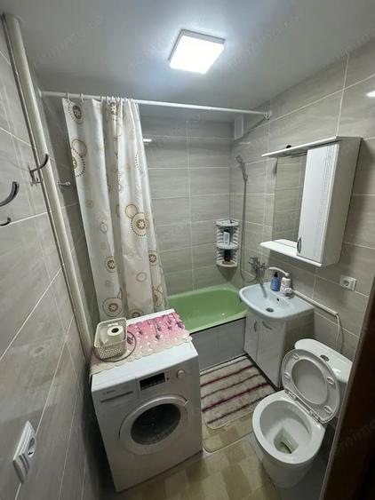 De inchiriat apartament cu o camera in zona Soarelui - 2