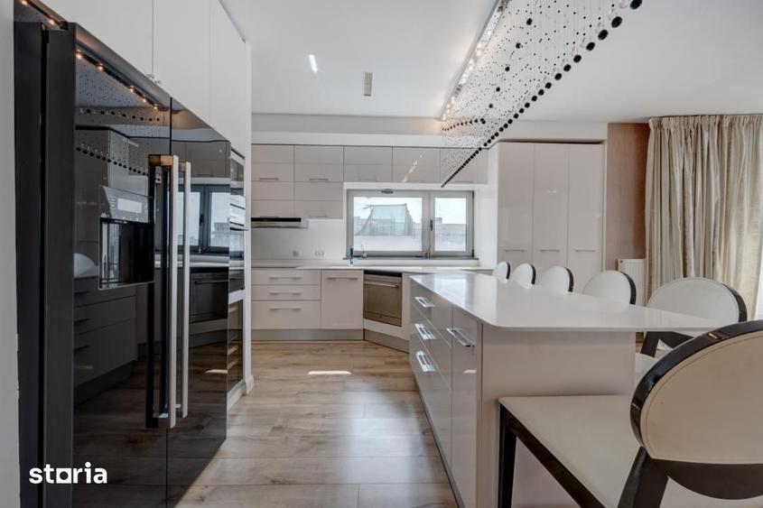 Apartament cu 3 camere, mobilat în Ștefan cel Mare