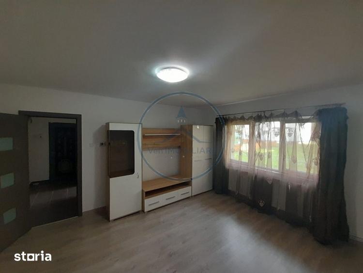Apartament cu 2 camere semidecomandat, mobilat în Decebal
