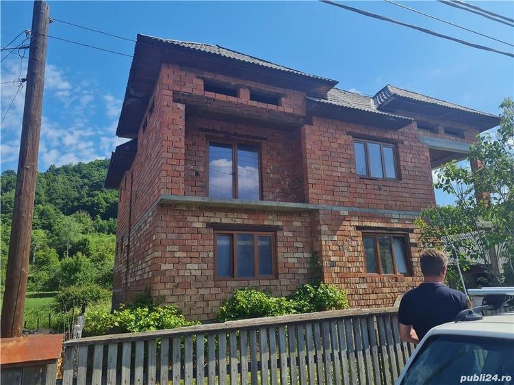 Casă în Săliște