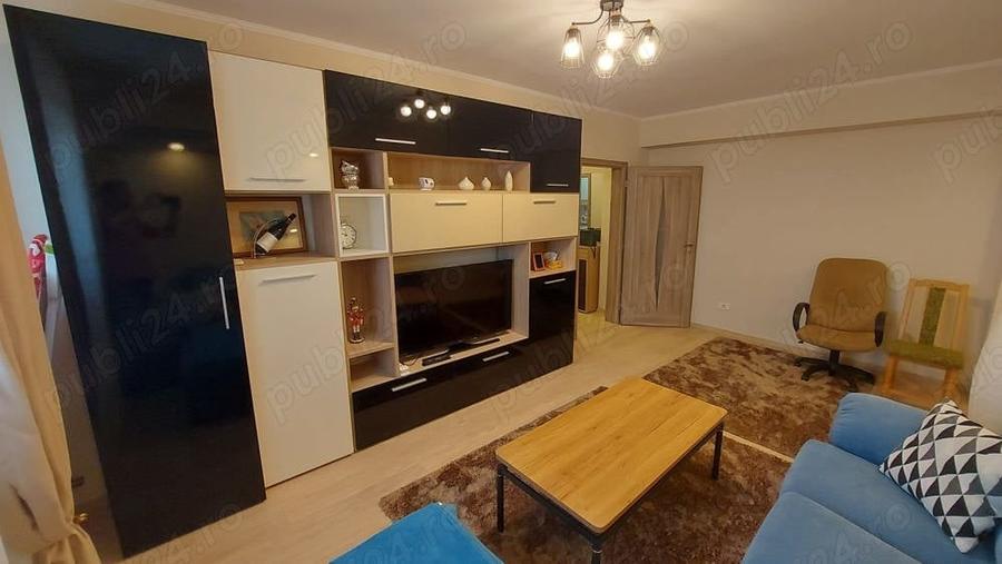 Casă cu 2 camere cu Centrală Termică în Casa de Cultură