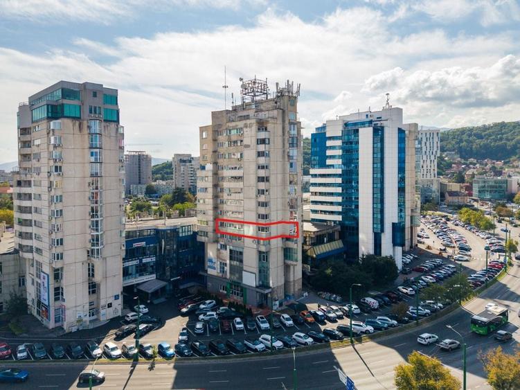 Birou, de 70 mp, în Centrul Civic