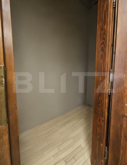 Spațiu comercial, de 160 mp, în Traian