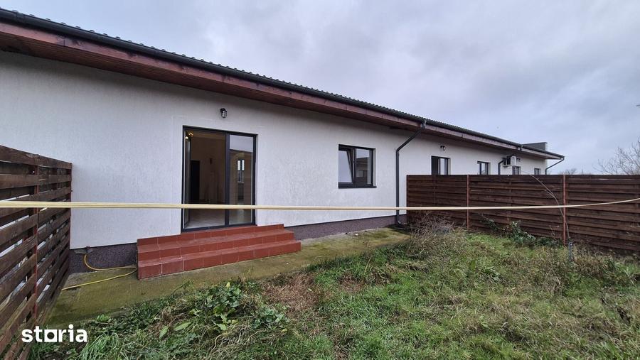 Casă cu 3 camere cu Teren 180 Mp în Rahova