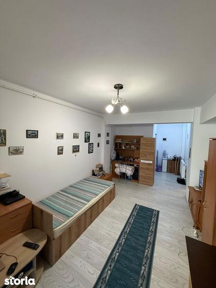 1 Camera- Valea Lupului - Megaimage- etaj 1 - 63000 euro - 4