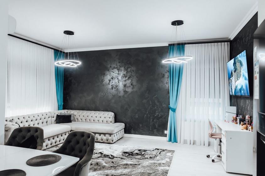 Apartament cu 3 camere decomandat în Central