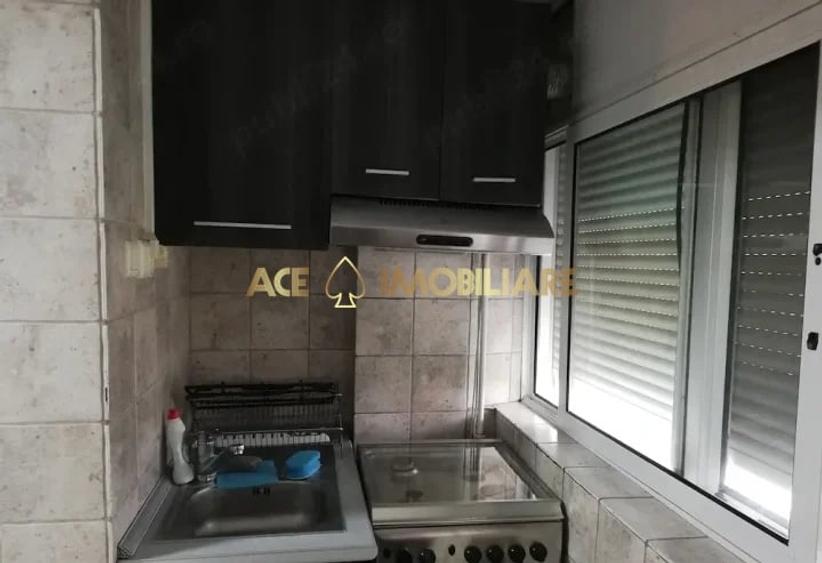 Apartament cu 2 camere decomandat, mobilat în Sălăjan