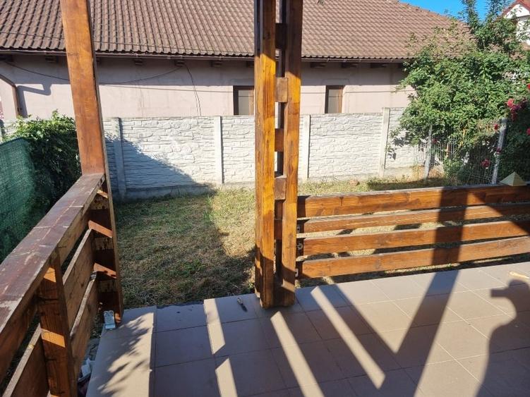 Casă cu 3 camere cu Canalizare în Cetate