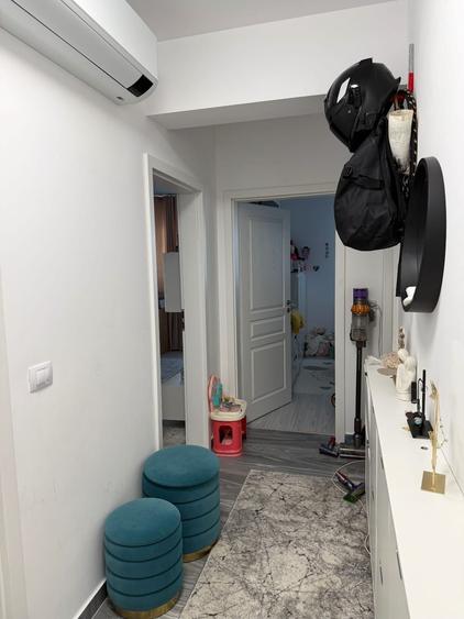 Apartament 2 camere decomandat/mobilat+utilat/etaj 2/3 - 3