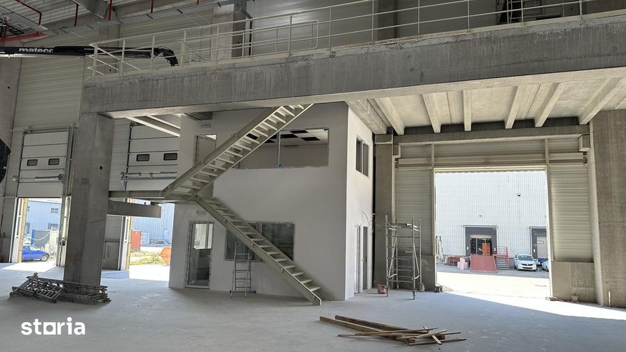 Spațiu comercial, de 2,500 mp, în Nord