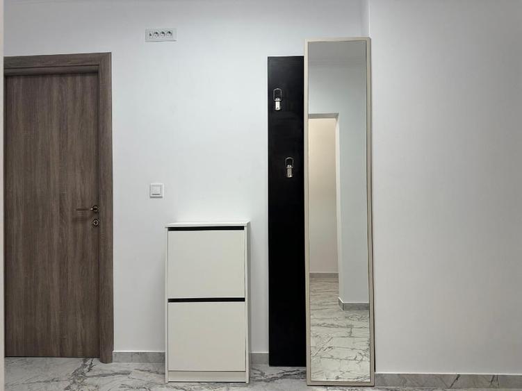 Apartament cu 2 camere, mobilat în Unirii