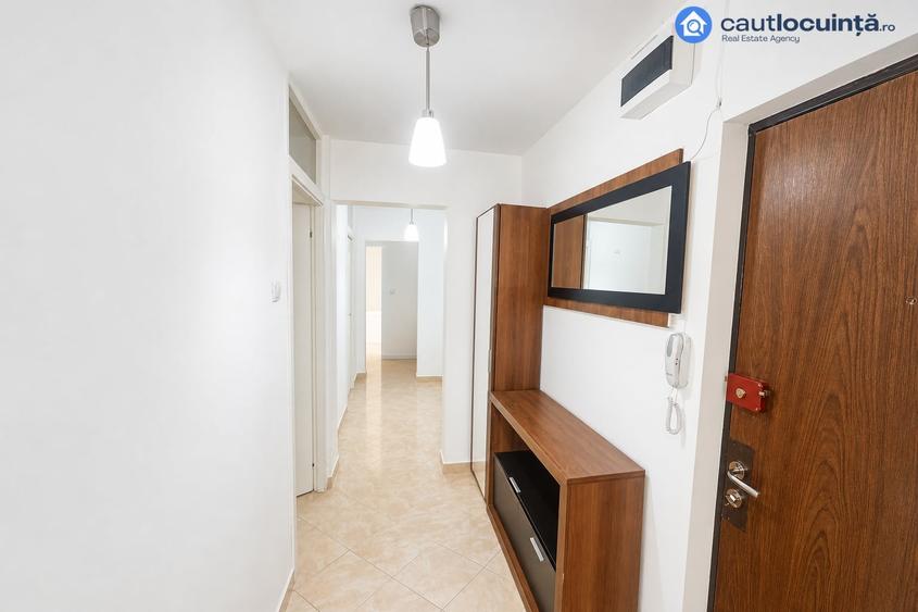 Apartament cu 3 camere în Militari