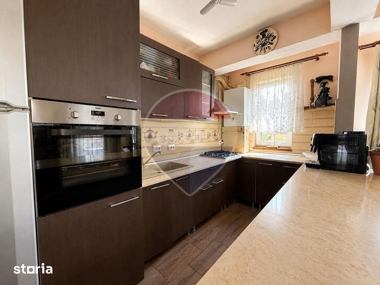 Apartament 2 camere cu 2 balcoane si parcare subterana, Str. Eroilor - 3