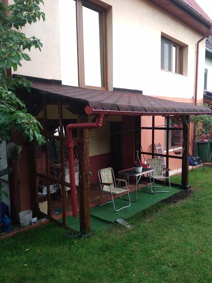 Casă cu 4 camere în Central