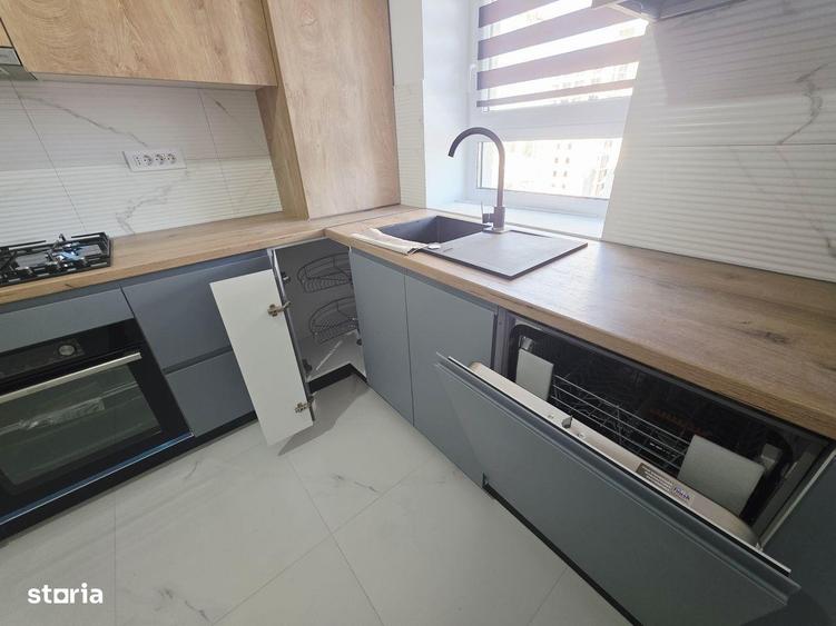 Apartament cu 3 camere în Tractorul
