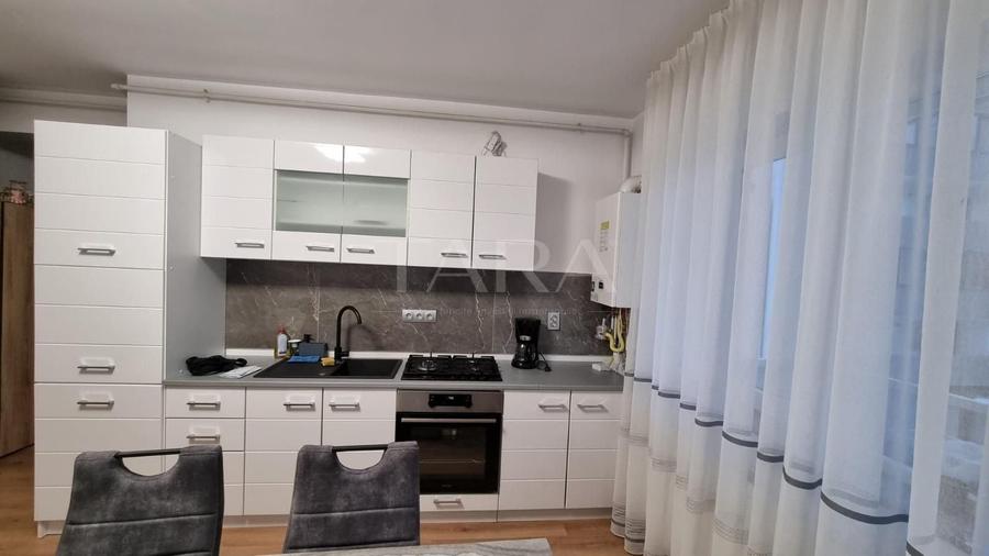 Apartament ultrafinisat, zona Terra. - 4