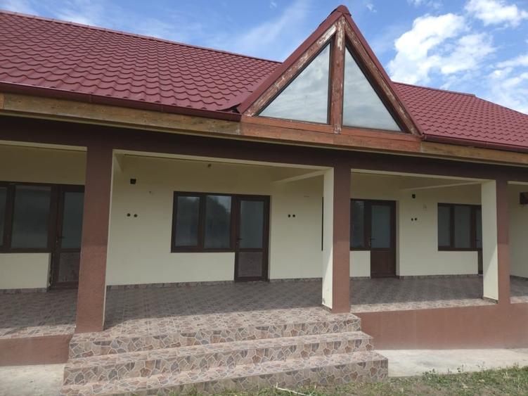 Casă individuală cu 4 camere cu Canalizare în Murighiol