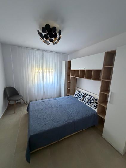 Apartament cu 3 camere semidecomandat în Gheorghe Lazăr