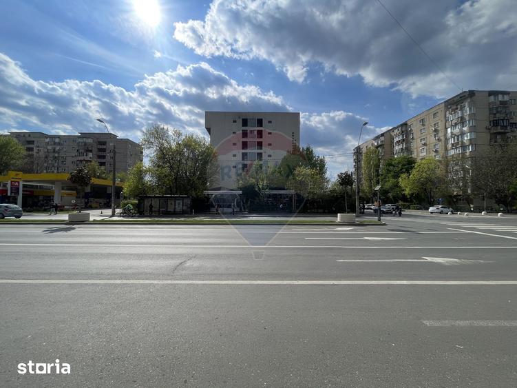 Garsoniera in Brancoveanu Tower, Mega Image Secuilor - 1