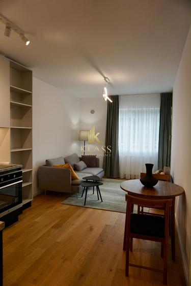 Apartament cu 2 camere semidecomandat, mobilat în Aviației