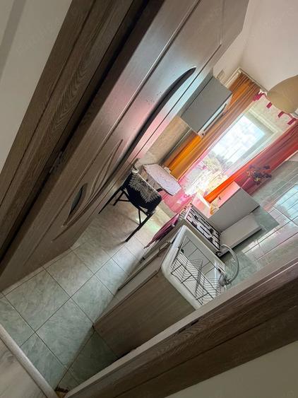 Inchiriez apartament 2 camere mobilat Berceni - 2