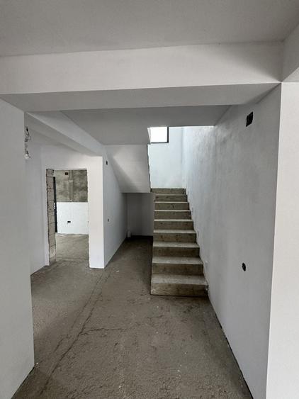 Casă cu 4 camere cu Teren 720 Mp în Central