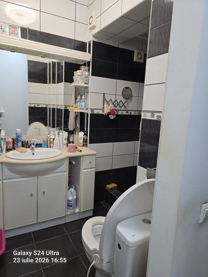 Apartament decomandat în Moșilor