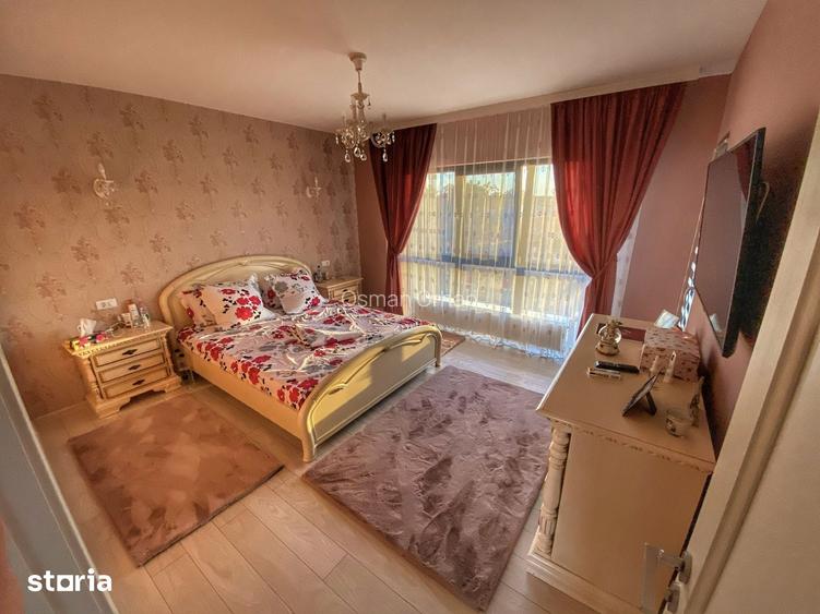 Casa cu 4 camere, curte ?i aer condi?ionat