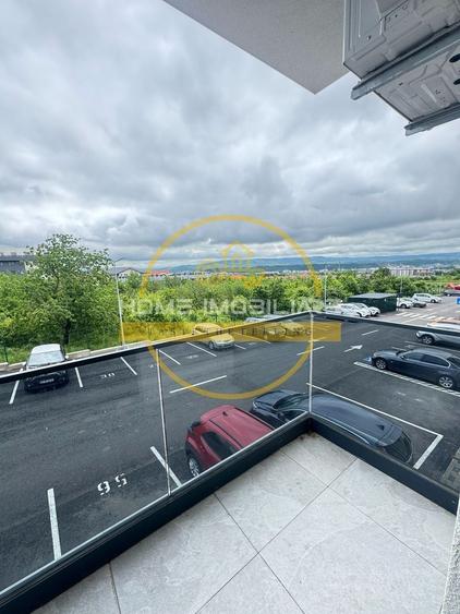 Apartament cu 3 camere decomandat în Miroslava